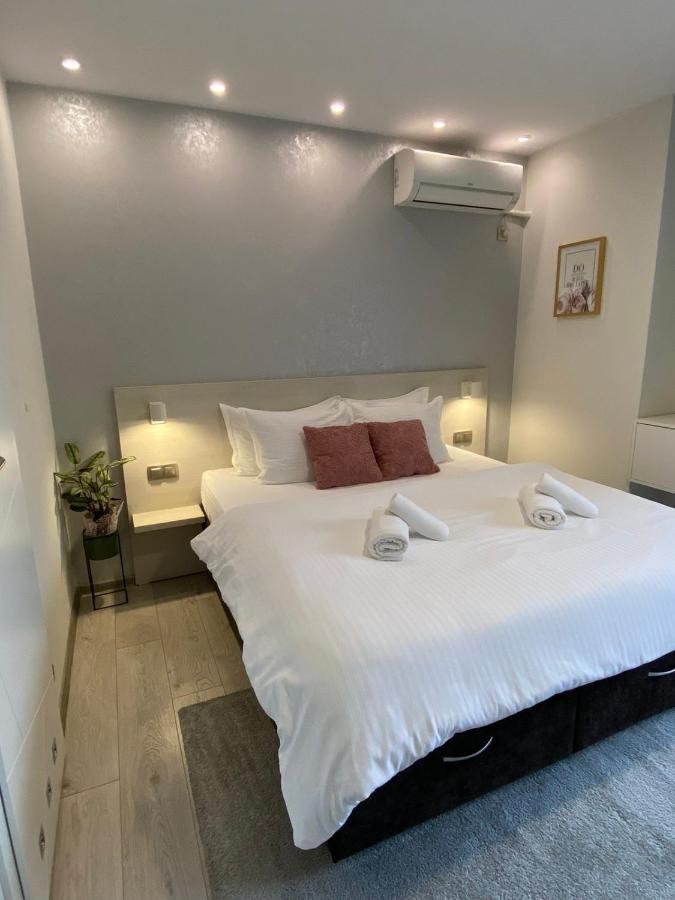 Guest Rooms Asenevtsi City Center Veliko Tărnovo Esterno foto