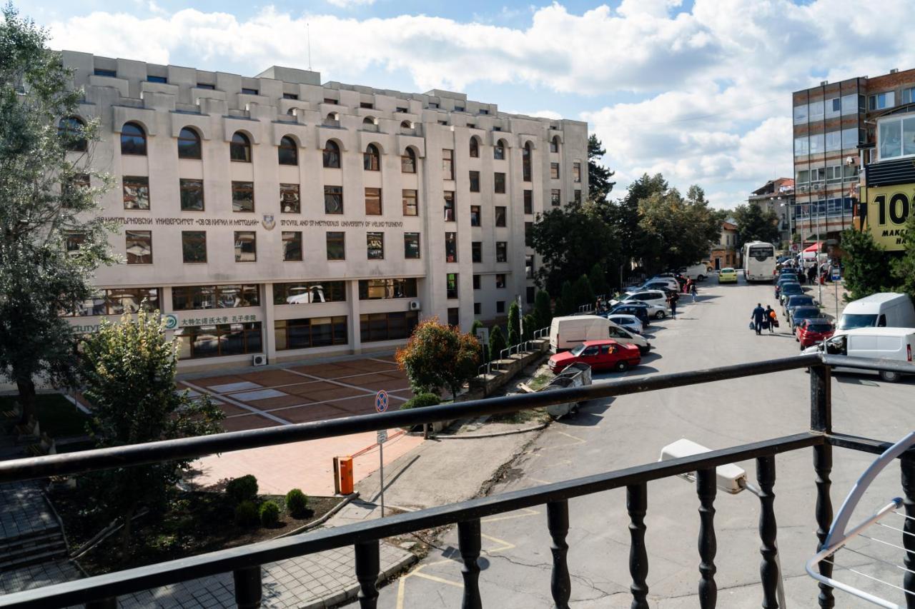 Guest Rooms Asenevtsi City Center Veliko Tărnovo Esterno foto